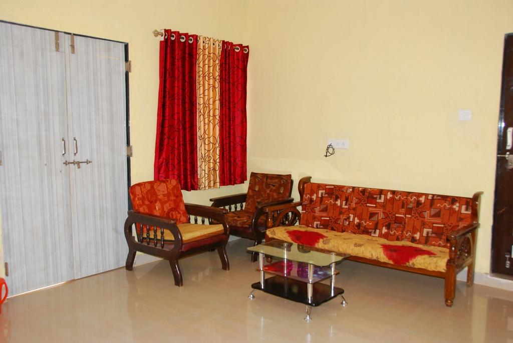 Sadgurukrupa Villa Mahableshwar Mahābaleshwar Kültér fotó